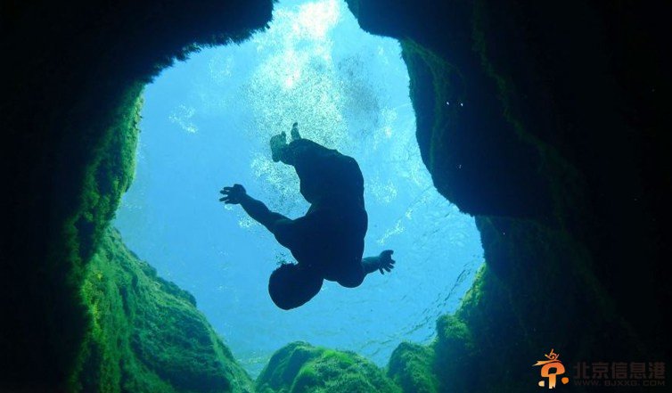“雅各布”的深井是世界上最危险的潜水地之一