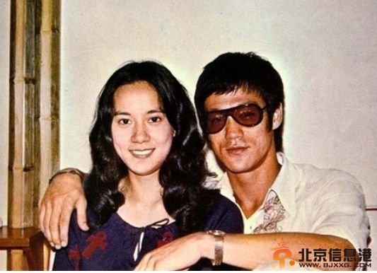 丁佩、李小龙