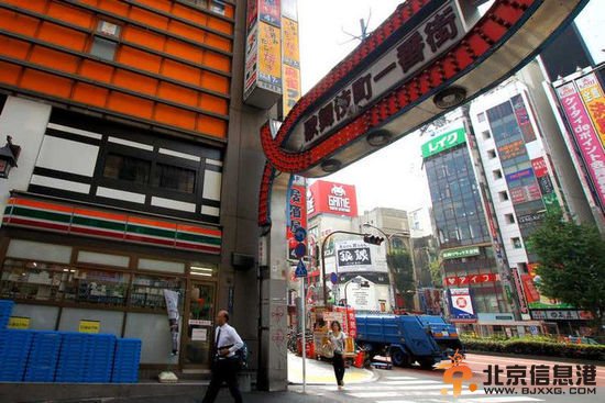 探秘日本大阪红灯区里的“鸭子”