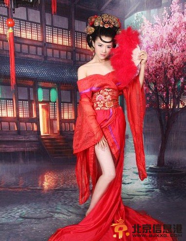 复旦门萨女神张安琪个人资料 门萨女神张安琪照片 门萨女神