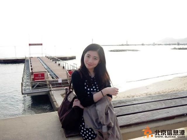 美女博士实验照惊艳走红 欲征男友回家过年