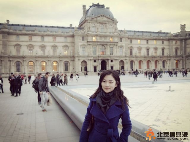 美女博士实验照惊艳走红 欲征男友回家过年