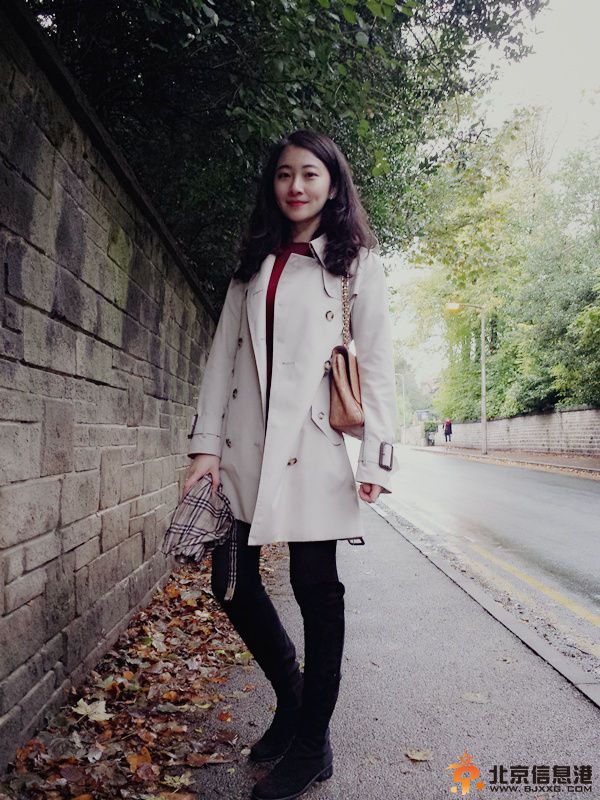 美女博士实验照惊艳走红 欲征男友回家过年