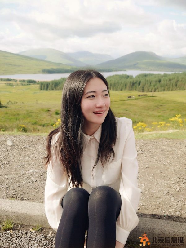 美女博士实验照惊艳走红 欲征男友回家过年