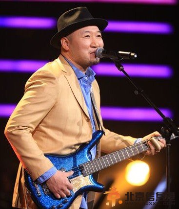 中国好歌曲张岭个人资料照片 中国好歌曲崔健贝斯手张岭