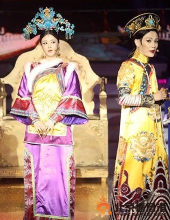 百变大咖秀蒋欣原版华妃照片 大咖秀蒋欣华妃何炅谢娜落泪