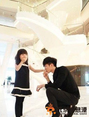 非常完美吴大伟个人资料及照片 中国好哥哥吴大伟妹妹照片