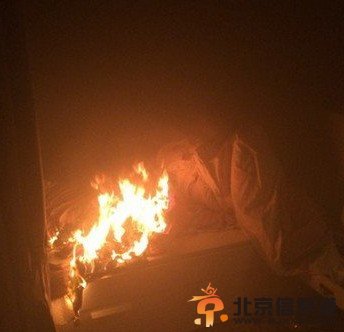 李佳瑶、95年10月12日生、B型血，高中：上海交通大学附属中学10级，3月8日凌晨两点放火自杀
