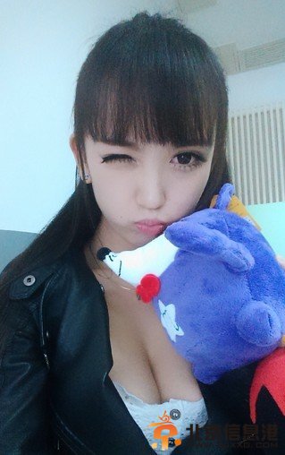 f90美女天团小潘鼠资料照片 小潘鼠胸围是多少 小潘鼠微博