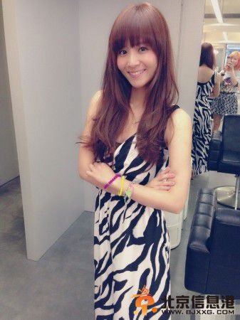 美女主播吴怡霈性感身材全靠健身大秀私照(图)