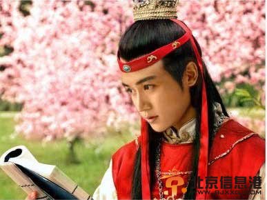 陆毅遭神PS恶搞：一人演遍古装剧(组图)