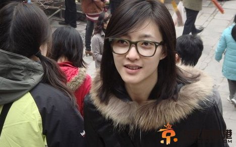 前任攻略罗茜是谁演的 扮演者王丽坤个人资料及素颜图片