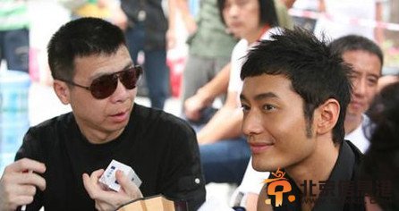 盘点男星背后的干爹干妈 冯小刚是黄晓明干爹