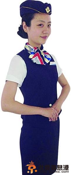 江苏一医院推空姐式服务 护士穿空姐制服上岗