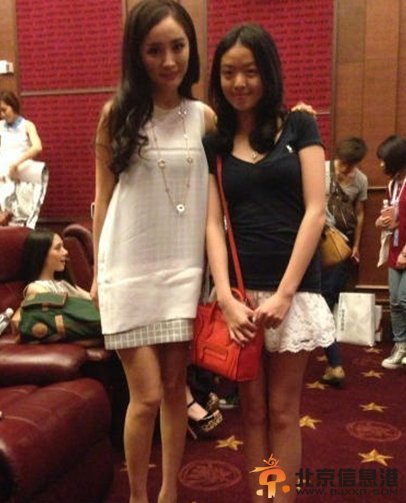 王中磊女儿王元雯照片资料 年龄17岁女儿海量生活照曝光