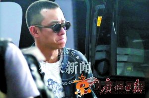 文章改变形象剪板寸 马伊琍“画梨”获赞