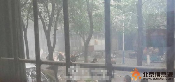 新疆乌鲁木齐发生爆炸 现场图集