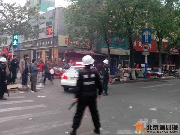 新疆乌鲁木齐发生爆炸 现场图集