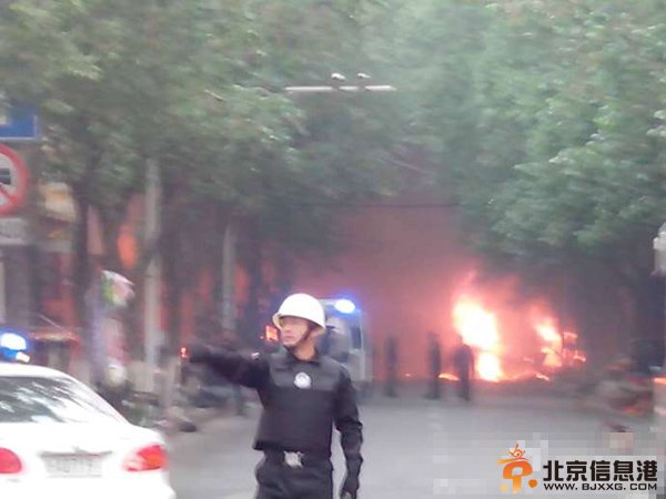 新疆乌鲁木齐发生爆炸 现场图集