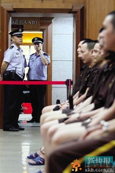 伊丽莎白医院医闹案在广州市荔湾区法院开庭。新快报记者 祝贺 摄