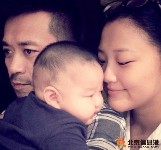 王学兵三婚妻子曝光原为TVB主播 儿子近照曝光