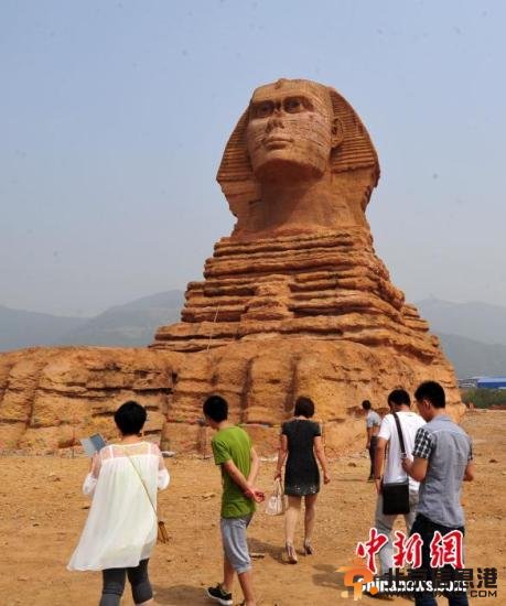 河北狮身人面像被诉恶意山寨 回应称系拍戏临时场景将拆除