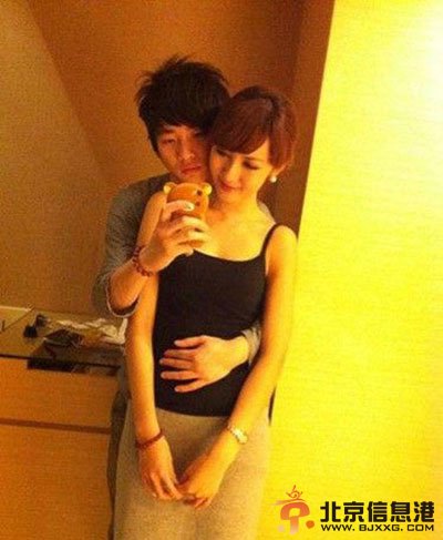北大校花袁佳怡献b门全套照片(图)