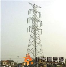 女子在这座铁塔上待了9个小时。