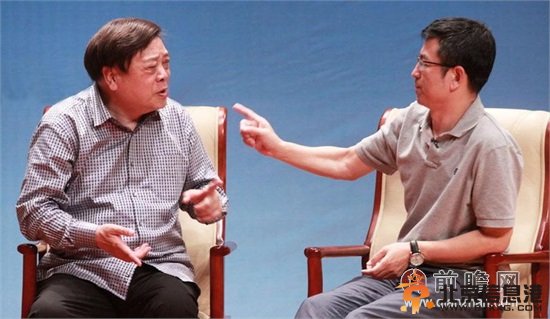 赵忠祥白岩松起争执当众斗嘴 一副干架的态势疑私下关系不和