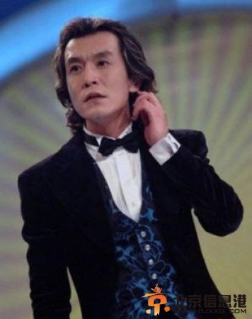 李瑞英证实与张宏民将告别《新闻联播》 退居幕后