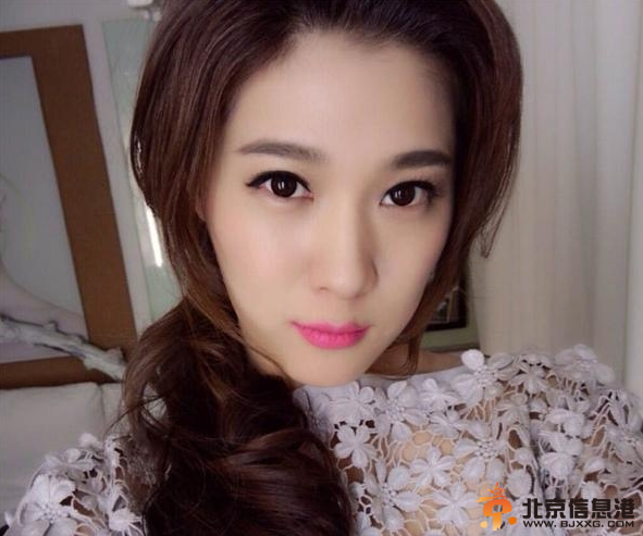 北京电视台女主持人悦悦被粉丝骚扰3年：今晚是你死期