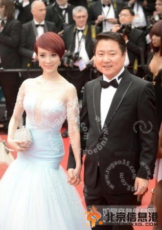 金巧巧老公为博纳老总 戛纳风头盖过