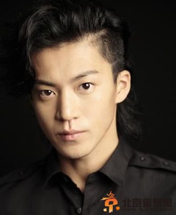 日本<a href='http://www.bjxxg.cn/ent/mingxing/' target='_blank'><u>明星</u></a>小栗旬