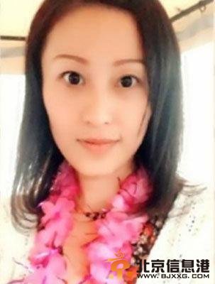 杨子老婆陶虹帮忙做生意 12岁漂亮女儿近照曝光