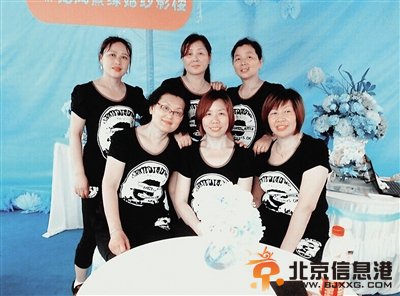 万州大妈自学自制的坝坝舞MV走红 走向世界的节奏