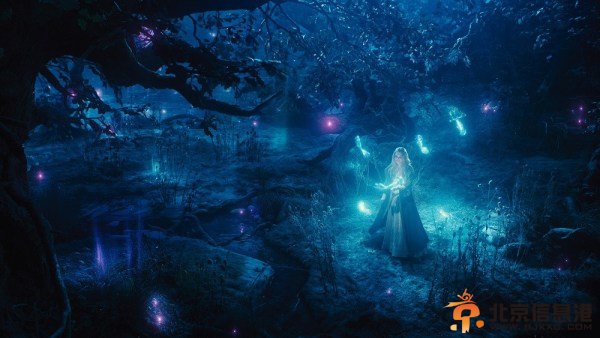 《沉睡魔咒》曝中文预告 北美全球票房双冠