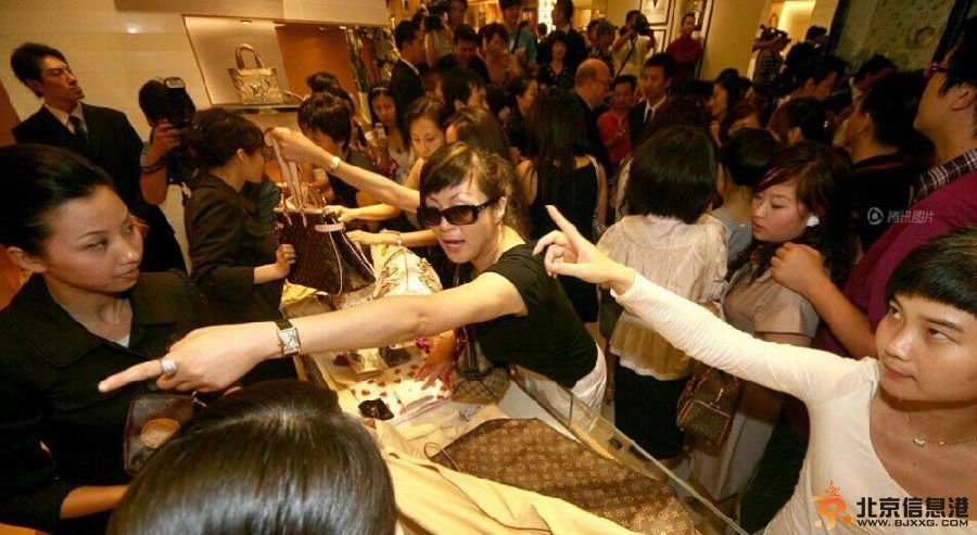 张扬体各版本精华蹿红上演 豪门媳妇皆躺枪【图】