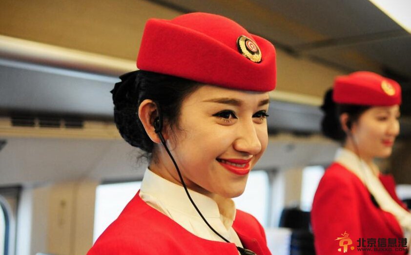 新疆首条高铁将开通 “动姐”颇具异域风情