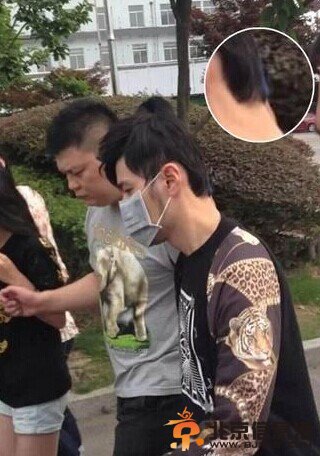 周杰伦与昆凌游东京