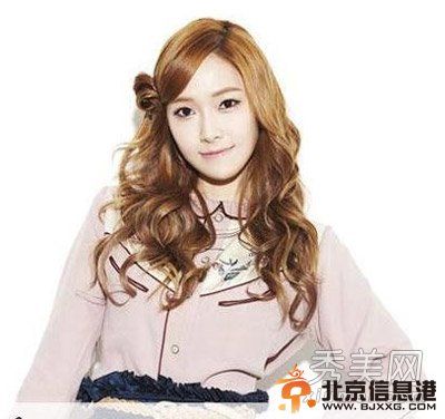 郑氏姐妹谈结婚动情落泪 郑秀妍vs郑秀晶真人秀生活照曝光（组图）