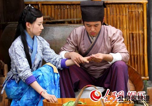 业内人士分析美人如画  董小姐戏里爱的这么真潘粤明知道吗？