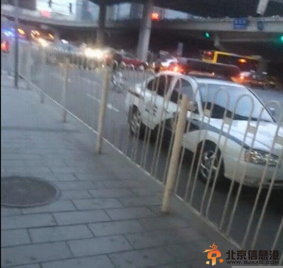 现场：警车