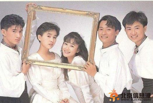 欢欢遗体土葬父亲周边墓园第二任前夫带女参加