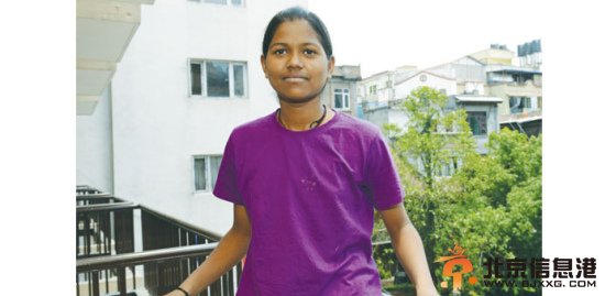 印度少女成最年轻登珠峰女性盼其经历激励他人