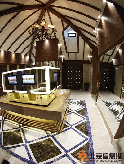 新疆超豪华五星级公厕金碧辉煌 耗资200万巨资打造