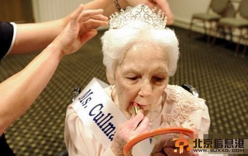 另类奇葩重口味选美比赛恶心到吐 变性人选美你hold不住