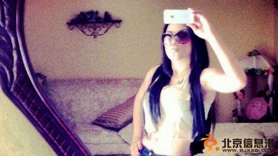 墨西哥27岁女毒枭爱在网上炫富 不忌讳贩毒身份(组图)