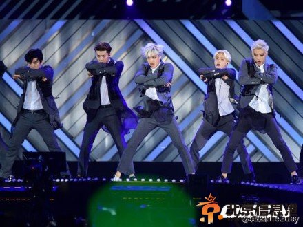 2014韩国梦想演唱会直播：少女时代BeastEXO等32组歌手现身全场“中毒”