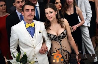 高中生的毕业舞会 纪念属于自己的高中生涯