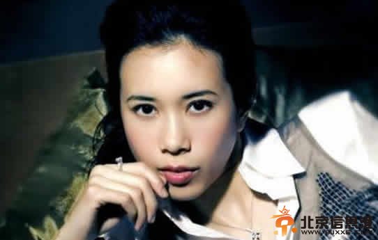 《中国好声音》第三季莫文蔚接替哈林引摇滚迷不满